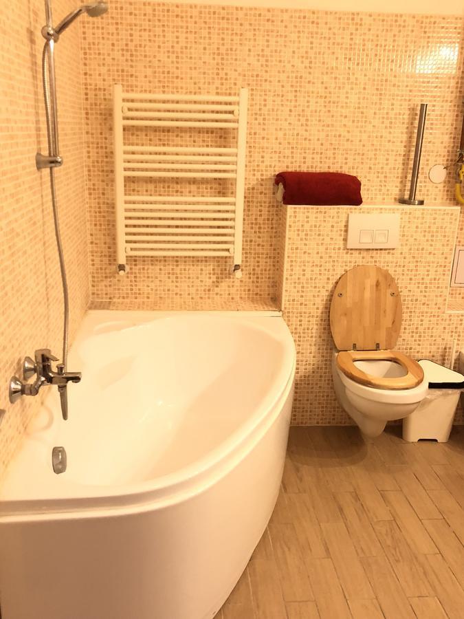 Appartement Aldi Astoria