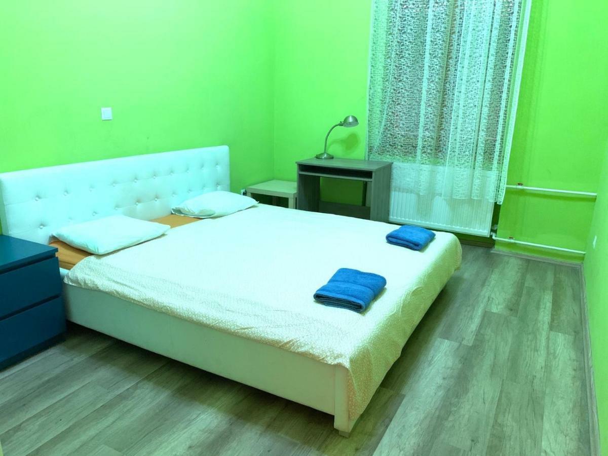 Aldi Astoria Appartement *